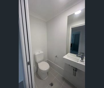 Beautifully Designed 4-Bedroom Home Offering Space, Comfort & Conve... - Photo 2