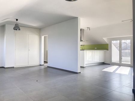 Magnifique attique de 6 pièces à Bernex - Photo 3