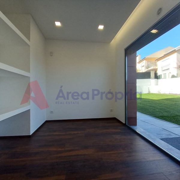 Moradia T4 em Lisboa - Photo 1