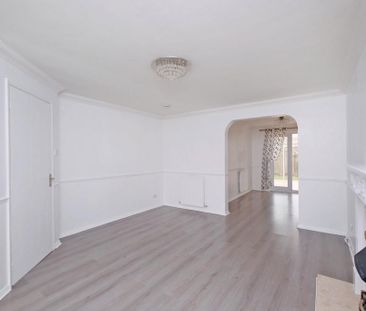 3 bedroom detached villa to rent - Photo 6