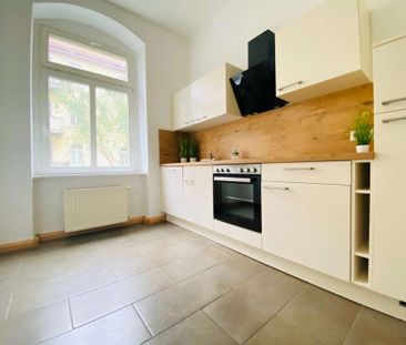 ! - Charmante 2-Raum-Wohnung mit moderner EBK & Balkon - Photo 2