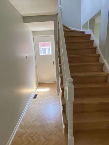 For Lease - 1593 Parish Lane, Oakville, Ontario - Photo 3