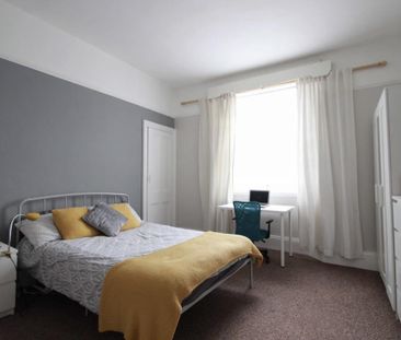 North Road East, Plymouth - Photo 3