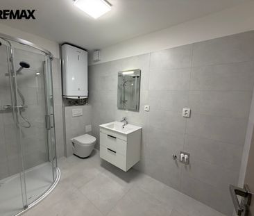 Pronájem bytu 2+kk 34 m² - Fotografie 3