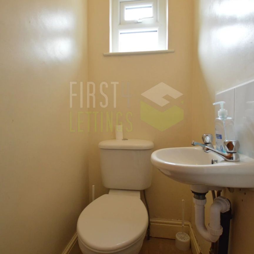 Burns Street, Clarendon Park, Leicester, LE2 - Photo 1