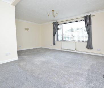 5 bedroom detached house to rent - Photo 1