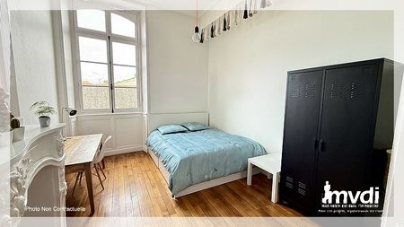 Location Appartement 5 pièces 166m² - Photo 4