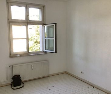 Hier fühlen Sie sich wohl: 2-Zimmer-Wohnung in zentraler Lage - Foto 1