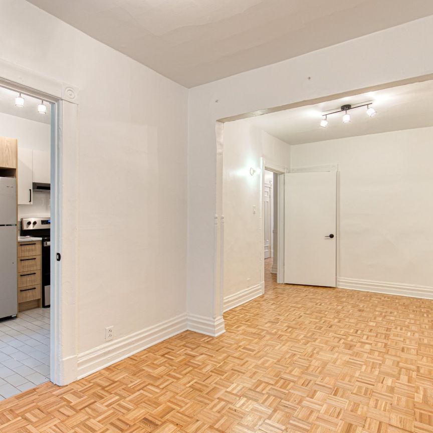 5387 Rue St Dominique, Montréal (Le Plateau-Mont-Royal), QC H2T - Photo 1