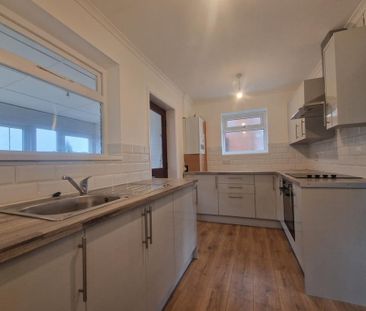 3 bedroom house to rent - Photo 2