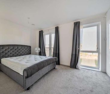 London, Colindale, NW9 - Photo 2