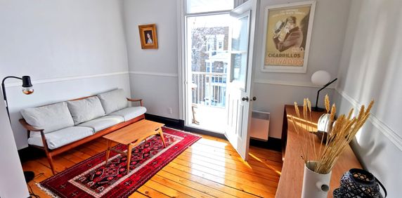 Luxueux 6 ½ Meublé Au Style Mid-century - Photo 2