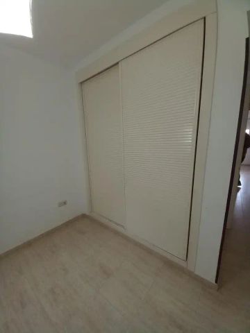 Piso de alquiler en Calle Georges Bizet, La Princesa - Foto 5