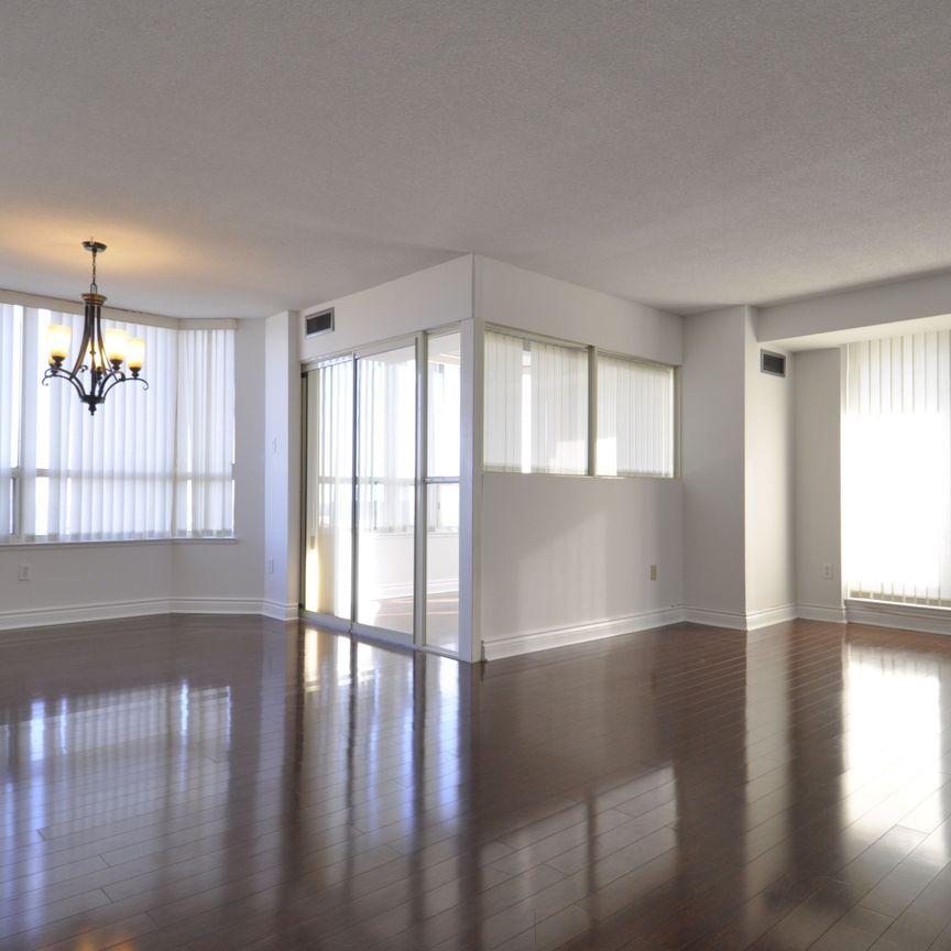 For Lease - 400 Webb Drive Unit# 1903 Primary Bedroom, Mississauga, Ontario - Photo 1