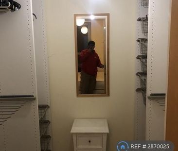 3 bedroom penthouse to rent - Photo 4