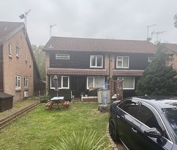 Willowmead Close, Woking, Surrey, GU21 - Photo 1