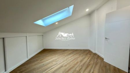 Dúplex de alquiler en Calle de las Matas, 1, Casa Amarilla - Photo 4