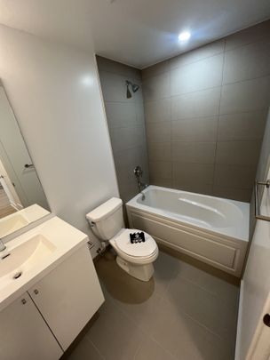 For Lease - 2545 Simcoe Street Unit# 940, Oshawa, Ontario - Photo 1