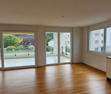 Ihr neues Zuhause: helle und grosszügige 4.5-Zimmerwohnung - Foto 3