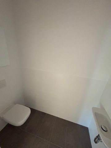 ERSTBEZUG - Moderne 3-Zimmer-Wohnung in ruhiger Lage mit Balkon - Photo 5