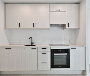 For Lease - 1 Quarrington Lane Unit# 1405, Toronto, Ontario - Photo 2