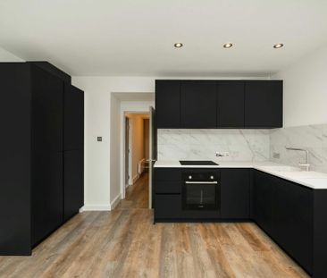 Muswell Avenue - Photo 4