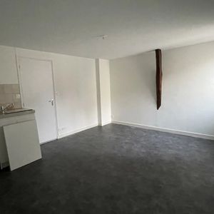 Location Appartement 1 pièce 18m² TOURS 37000 - Photo 2