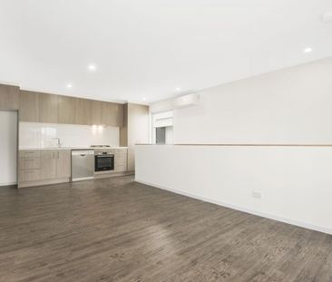 Beautiful Unit Walking Distance To Beach - Photo 4