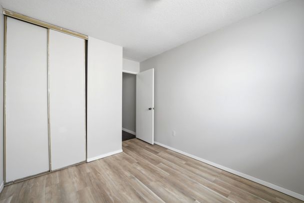 For Lease - 3 Lisa Street Unit# 506, Brampton, Ontario - Photo 1