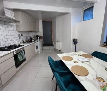 5 bedroom house to rent - Photo 4