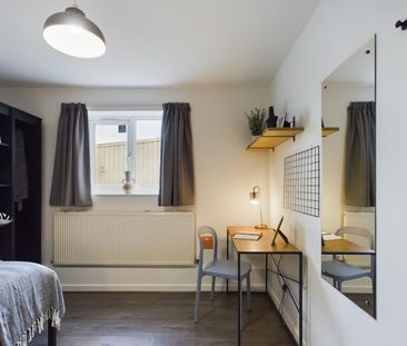 Room in a Shared Flat, Clint Road West, L7 - Photo 6