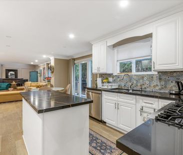 For Lease - 20 Ladyslipper Court, Markham, Ontario - Photo 2