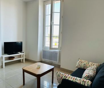 Location Appartement 2 pièces 29m² TOULON 83100 - Photo 1