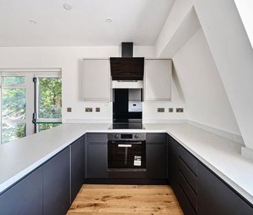 2 bedroom penthouse to rent - Photo 3