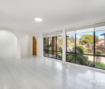 Three Bedroom Family Home in a Peaceful Location &excl; - Photo 3