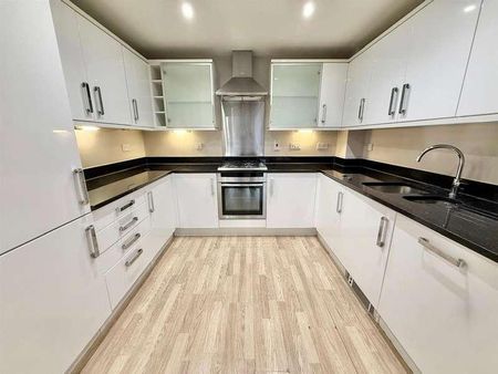 Casel Court, Brightwen Grove, Stanmore, HA7 - Photo 5