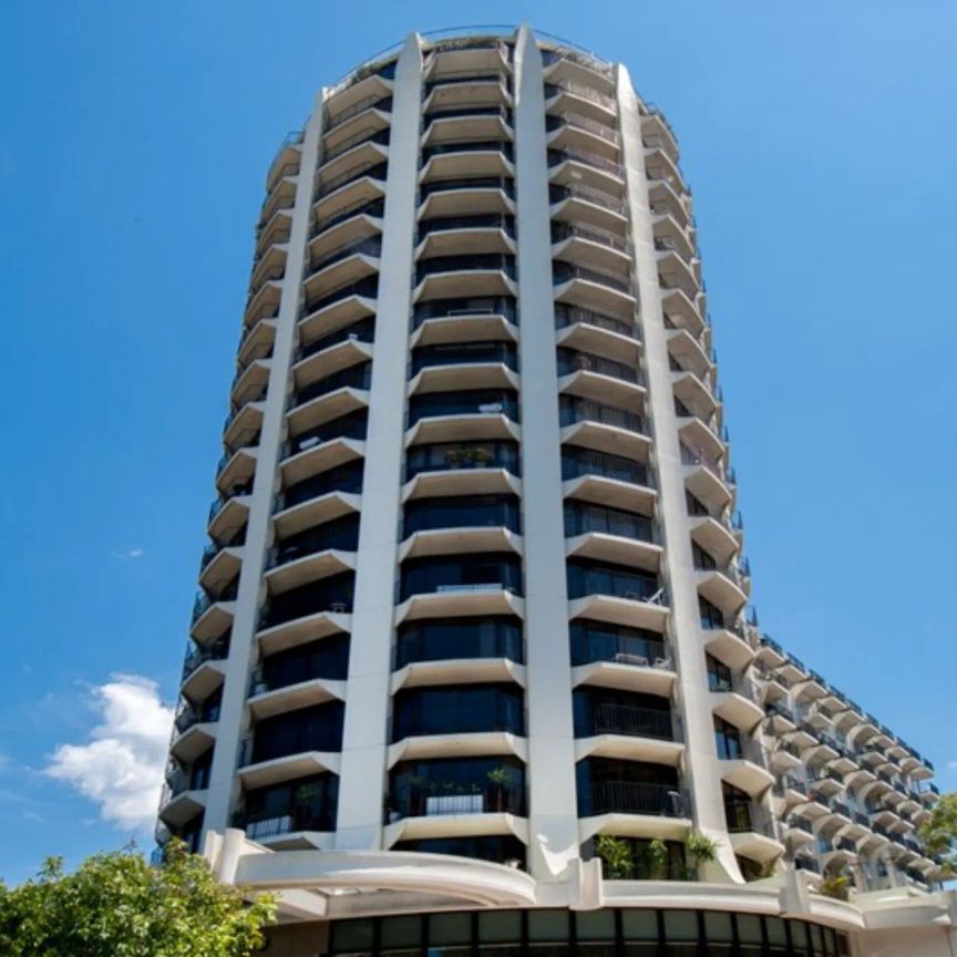 703/2A Elizabeth Bay Road, - Photo 1