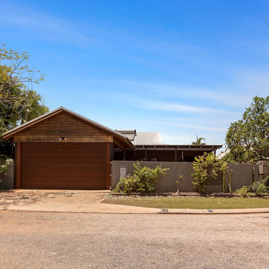 11 Barnsley Place, Cable Beach. - Photo 1