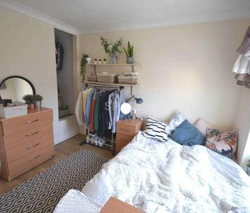 Blenheim Gardens, Reading, Berkshire, RG1 - Photo 5