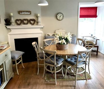 4 bedroom apartment to rent - Photo 2