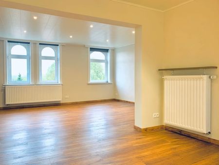 Appartement te huur - Foto 2