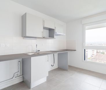 Location Appartement 3 pièces 65m² - Photo 6