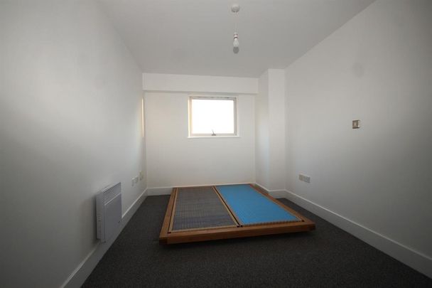 84 The Aspect, 140 Queen Street, Cardiff CF10 2GP - Photo 1