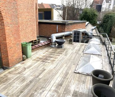 Gezellig authentiek appartement met 1 slaapkamer op TOP ligging in ... - Photo 4