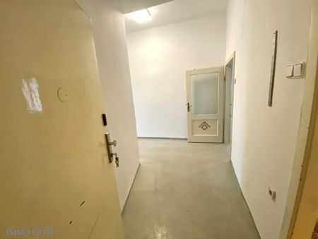 SEHR HELLE, NEU AUSGEMALTE 72m2-WOHNUNG MIT LIFT IN HAUPTBAHNHOFSNÄHE PROVISIONSFREI ZU MIETEN! - Foto 2