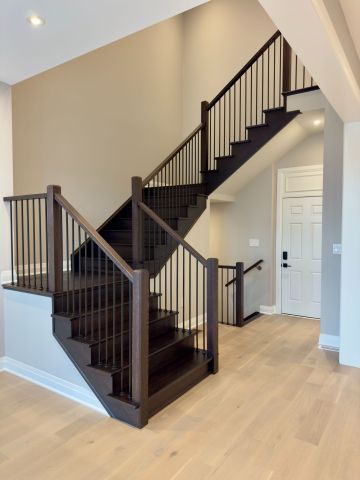 For Lease - 1216 Onyx Trail, Oakville, Ontario - Photo 2