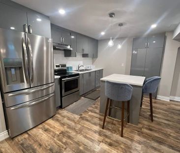 Detached Home For Lease | W9250912 - Photo 5