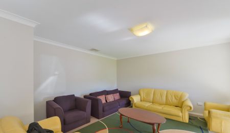 OXLEY VALE - Four Bedroom Double Garage - Photo 4