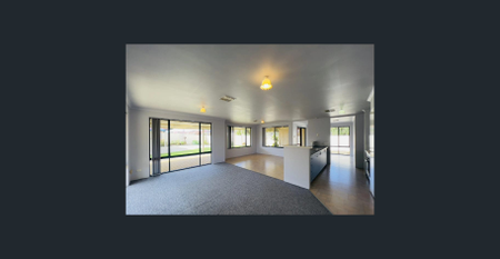 WARNBRO 4X2 HOME FOR LEASE - Photo 2