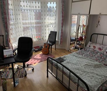 6 bedroom house to rent - Photo 5